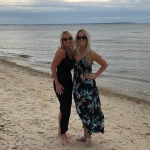 Meet your Posher, Brittaney